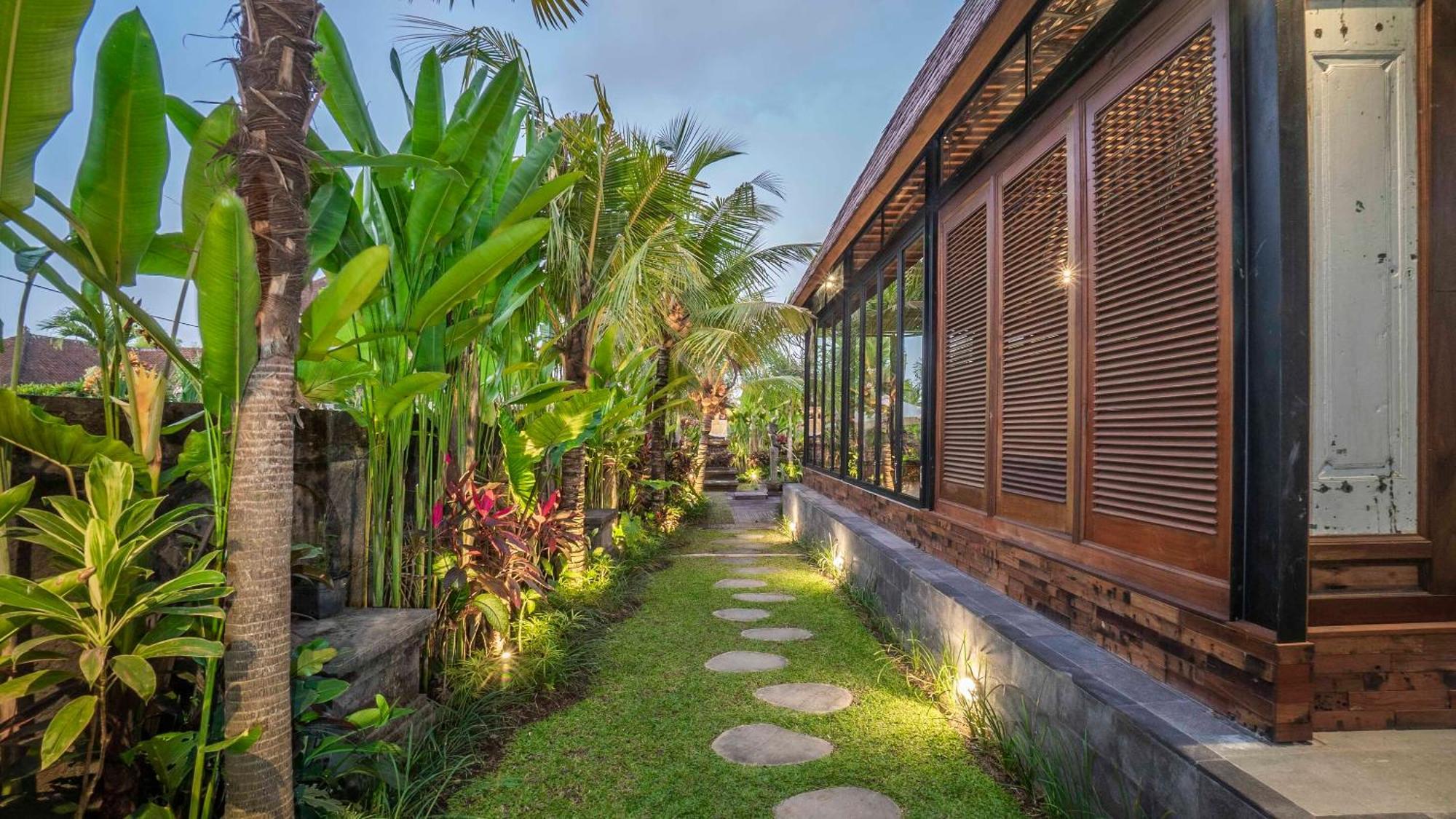 Belvilla Scenic Picturesque Near Monkey Forest Ubud